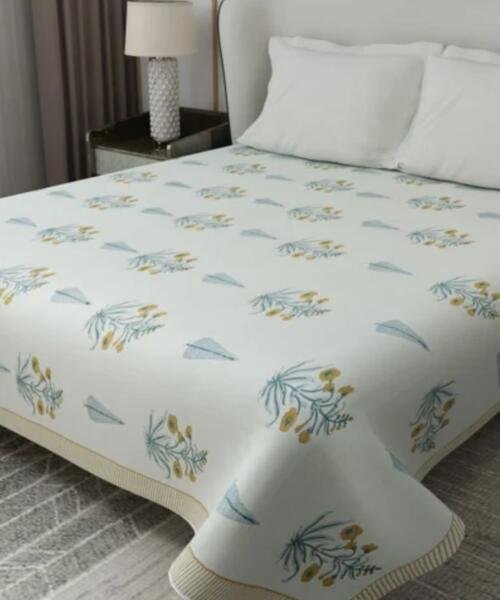 Light Bed Covers